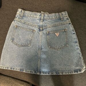 Brand New Woman’s Guess mini skirt